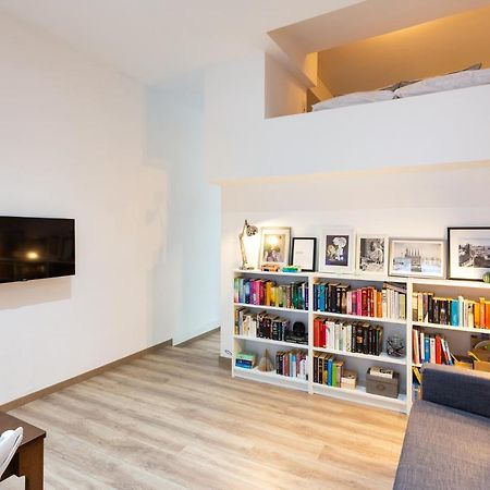 Stay U-Nique Apartments Travessera II Барселона Екстериор снимка
