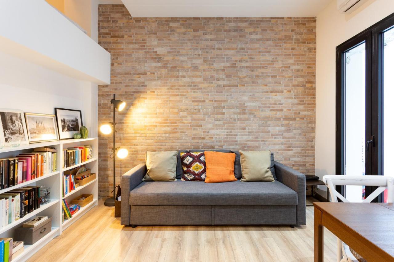 Stay U-Nique Apartments Travessera II Барселона Екстериор снимка